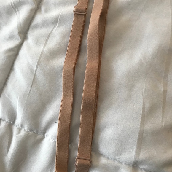 Lined, Strapless, Body by Victoria bra. - Picture 4 of 4